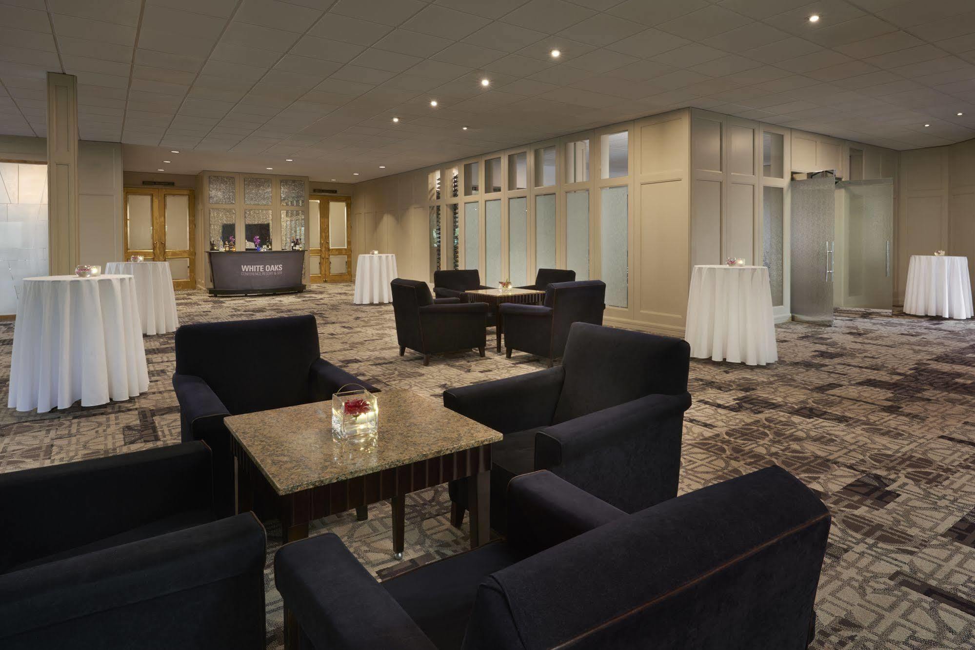 화이트 오크스 컨퍼런스&리조트 스파 나이아가라온더레이크 외부 사진 The Westin Club Lounge at Frankfurt Airport